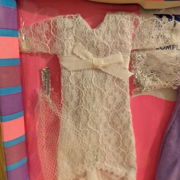 Jolly Toys pride Vintage Doll Outfit Set with Lace Details - Picture 5 of 9